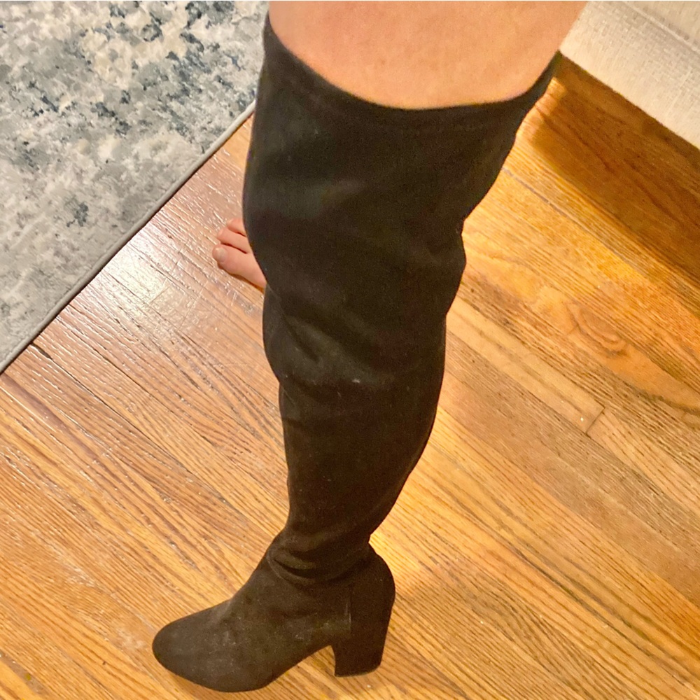 Thigh high suede black boots - Picture 3 of 4